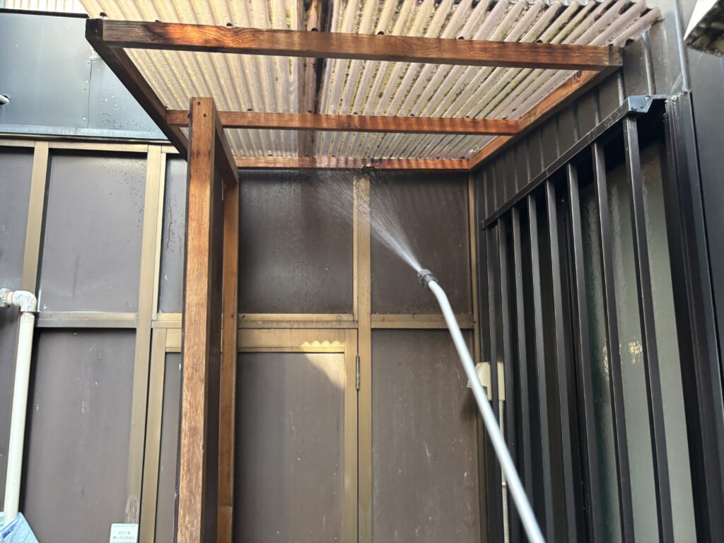 岐阜市　蜂の巣駆除後の戻りバチ対策